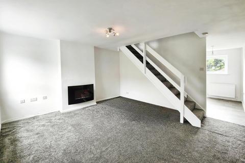 3 bedroom semi-detached house to rent, Grasscroft, Kingsthorpe, NN2 8TR