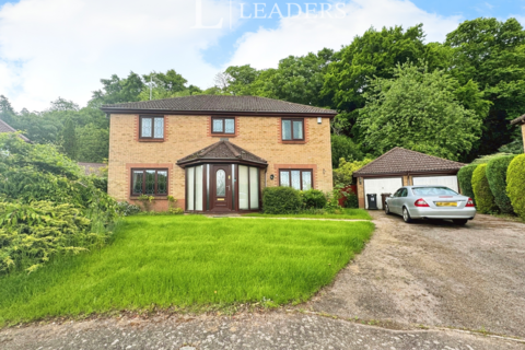 4 bedroom detached house to rent, Hinshalwood Way, Norwich