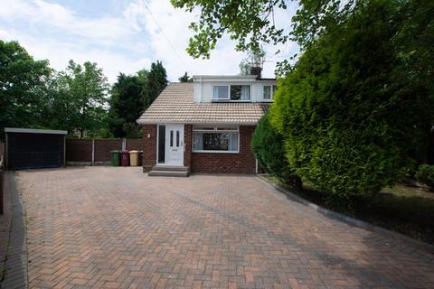 3 bedroom semi-detached house for sale, West Grove Westhoughton BL5 2HU