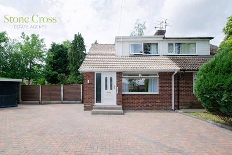 3 bedroom semi-detached house for sale, West Grove Westhoughton BL5 2HU