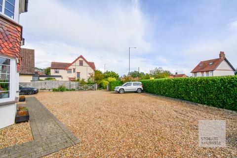 5 bedroom detached house for sale, Stalham Road, Norwich NR12