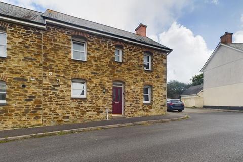 3 bedroom semi-detached house for sale, Laity Fields, Camborne - Ideal family home in popular location