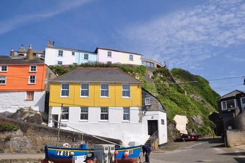 4 bedroom terraced house for sale, Directly on the Harbour, Mevagissey