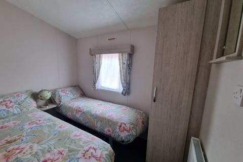 2 bedroom lodge for sale, Tewkesbury Road, Gloucester GL2