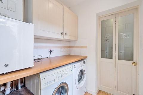 153 Godstone Road, Kenley, CR8 5BL