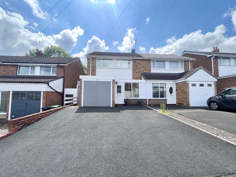 Rodway Close, Brierley Hill DY5 3 bed semidetached house for sale £