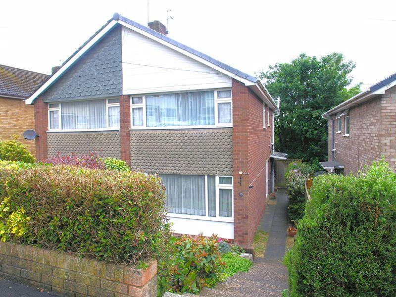 Spring Street, Halesowen B63 3 bed semidetached house for sale £225,000
