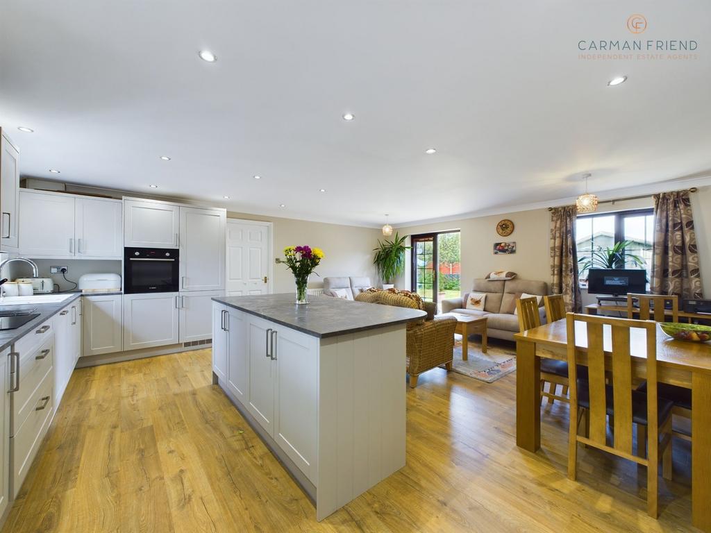 Annex   Kitchen/Dining/Living Room