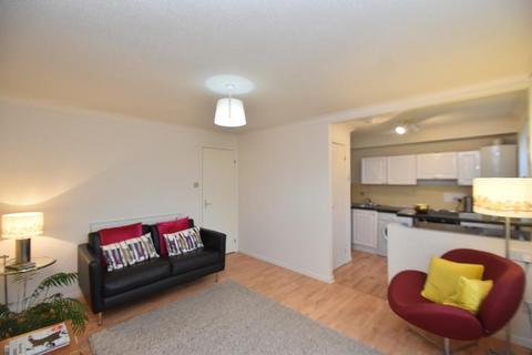 1 bedroom flat for sale, Blenheim Court, Stepps, Glasgow, G33 6EA