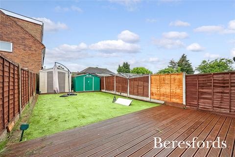 70 Annalee Road, South Ockendon, RM15 5BZ