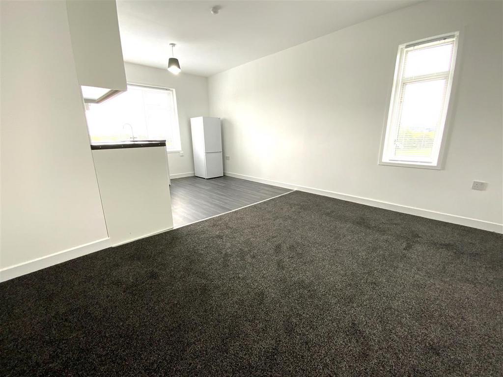 Lounge/Kitchen
