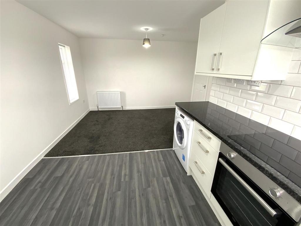 Lounge/Kitchen