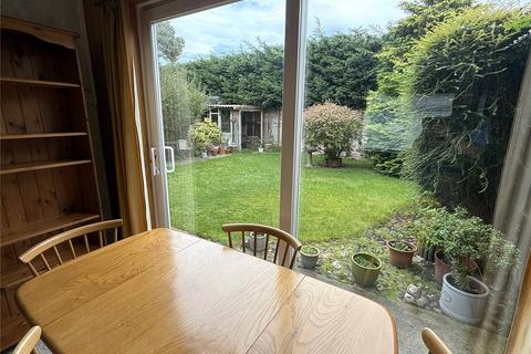 2 Henderson Close, Bramford, Ipswich, IP8 4EZ