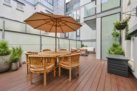 3 bedroom flat to rent, Duke Street, Mayfair, London, W1K