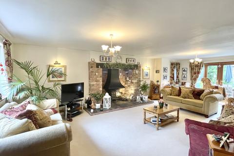 4 bedroom detached house for sale, Norton Grange, Little Kineton CV35