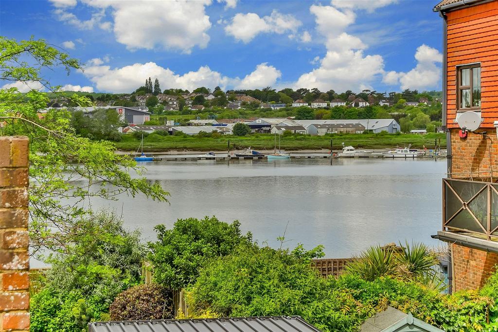 Esplanade, Rochester, Kent 3 bed townhouse for sale £475,000