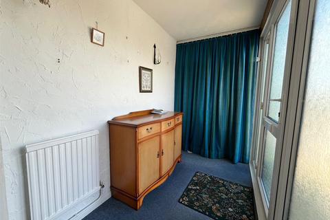 34 Marling Way, Gravesend, DA12 4DN