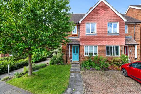 2 bedroom semi-detached house for sale, Baxendale Way, Uckfield, East Sussex, TN22