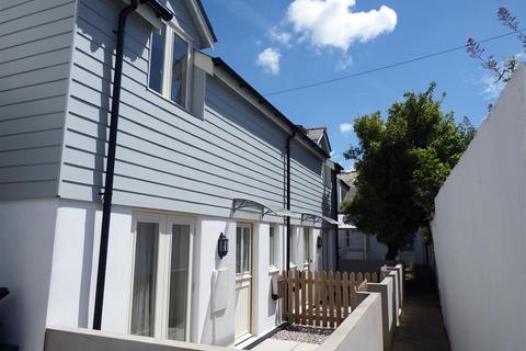 1 bedroom semi-detached house to rent, Cross Street, Camborne TR14