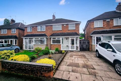 65 Arundel Road, Birmingham, B14 5UD