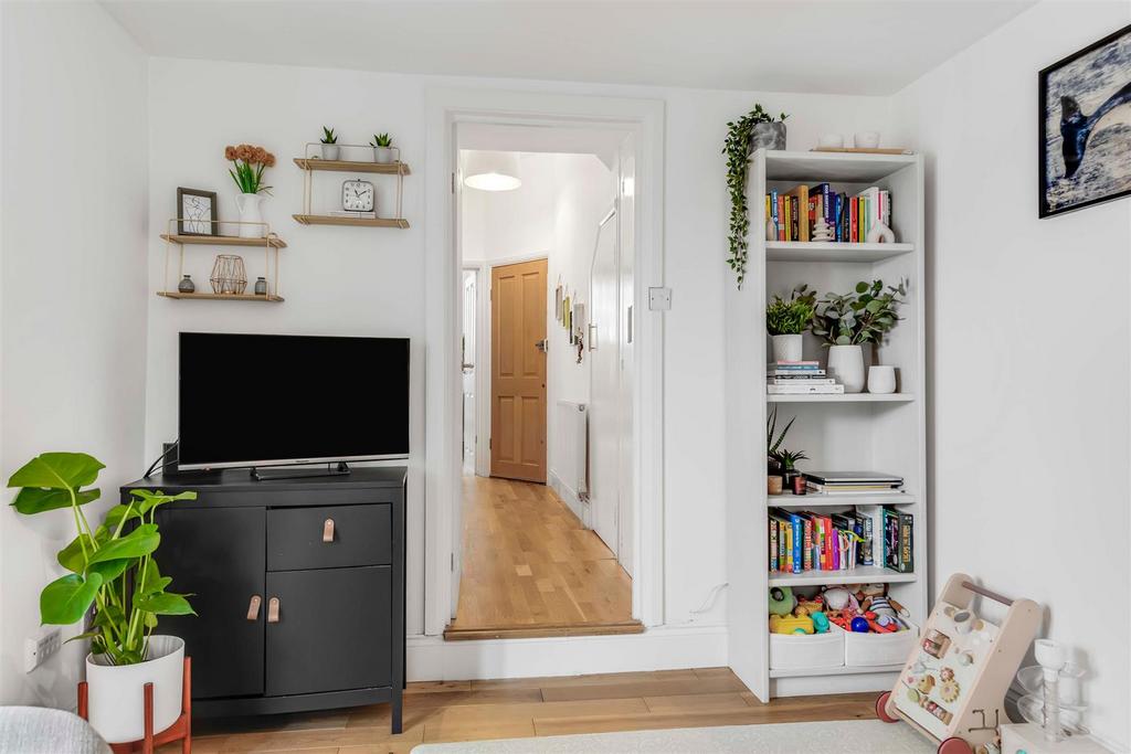 Davies davies - 82a florence rd  6 .JPG