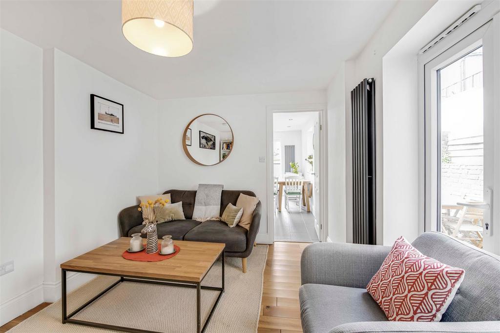 Davies davies - 82a florence rd  8 .JPG