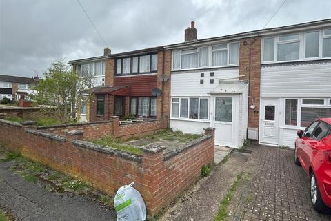 3 bedroom terraced house to rent, Chandler's Ford, Eastleigh