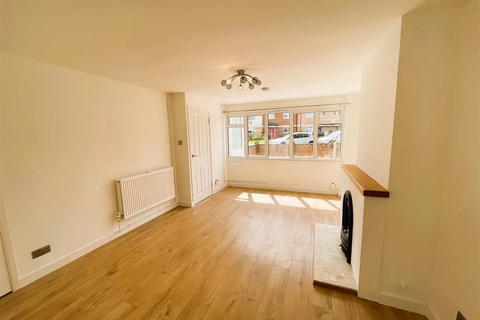 3 bedroom terraced house to rent, Chandler's Ford, Eastleigh