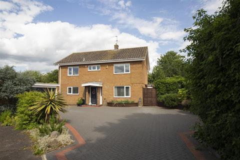 3 bedroom detached house for sale, The Gardens, Market Harborough LE16