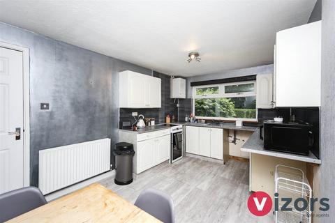 3 bedroom terraced house for sale, Quinton Close, Matchborough West, Redditch