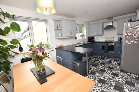 4 bedroom terraced house for sale, Lodge Road, Thackley, Bradford
