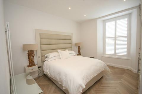 3 bedroom flat to rent, Lothian Road, Edinburgh