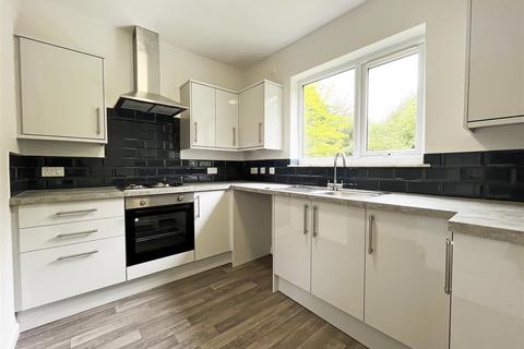 3 bedroom semi-detached house to rent, The Wells Road, Nottingham NG3