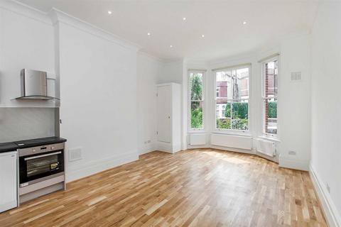 2 bedroom apartment to rent, Frognal, Hampstead, London