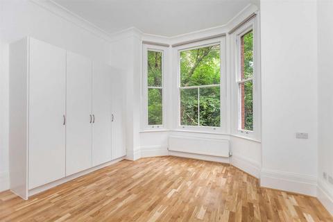2 bedroom apartment to rent, Frognal, Hampstead, London