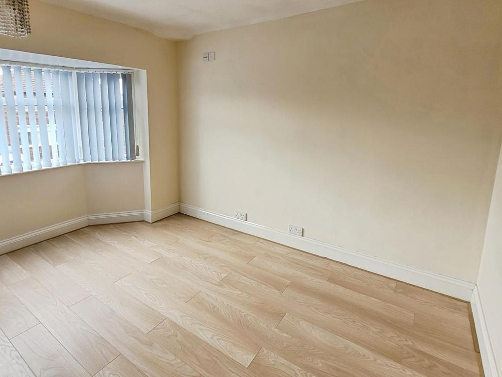 3f735ee6-1000034594.jpg