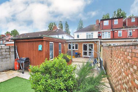 93 Park Avenue, Southall, UB1 3AJ