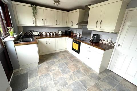 10 Chantry Close, Westhoughton, Bolton, BL5 2LY