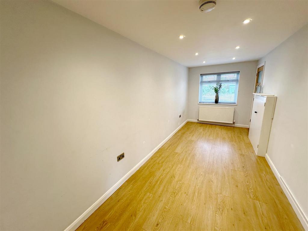 Garage / Converted Reception Room