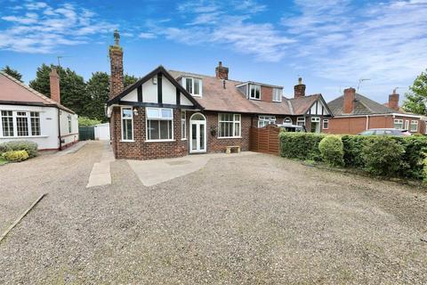 3 bedroom semi-detached bungalow for sale, Longdales Lane, Coniston, Hull