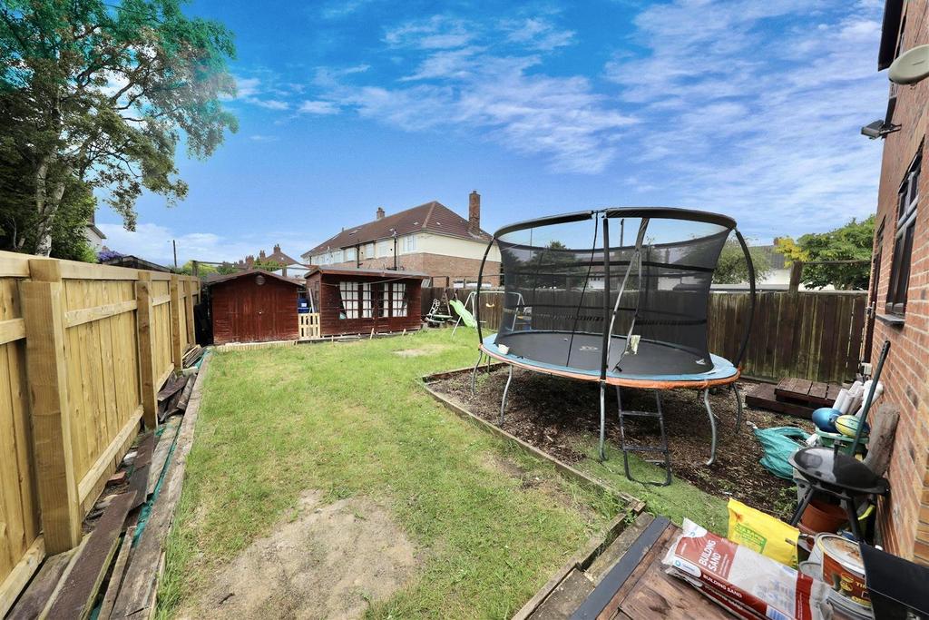 9 Welburn - Outside edit.jpg