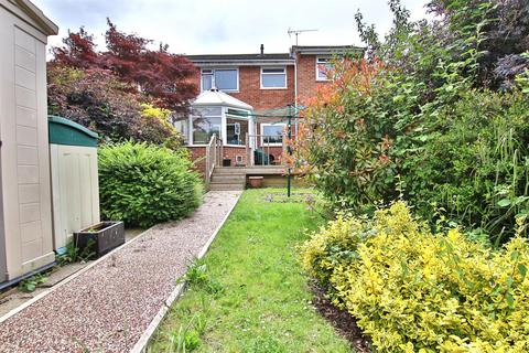 4 bedroom semi-detached house for sale, Tirlebank Way, Tewkesbury