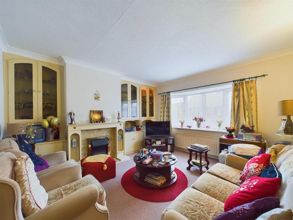 Bempton Crescent, Bridlington 2 bed semidetached bungalow for sale £
