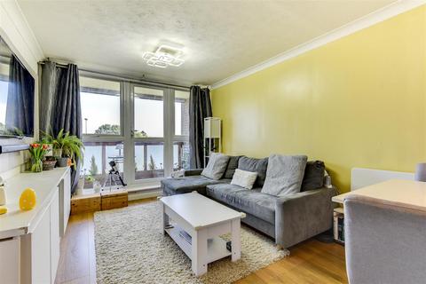 2 bedroom flat for sale, Littlehampton Road, Worthing