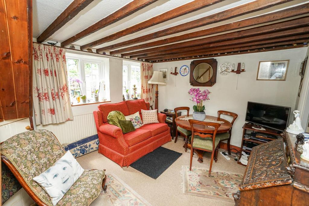 High Street, Eggington, Leighton Buzzard 3 bed cottage for sale £350,000
