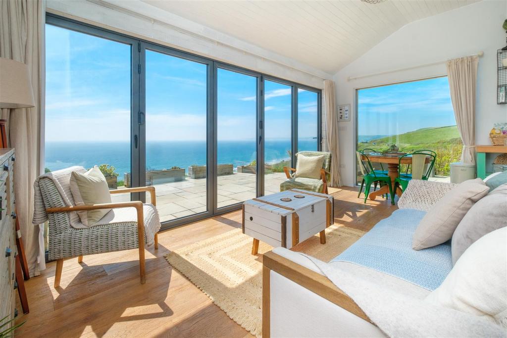 Parry Omega Whitsand Bay-4.jpg