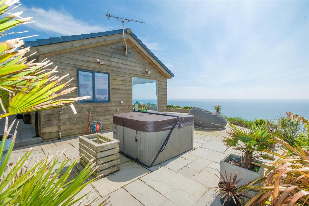 Parry Omega Whitsand Bay-18.jpg