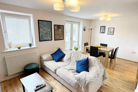 2 bedroom flat for sale, 188B Lichfield Road, Four Oaks, Sutton Coldfield