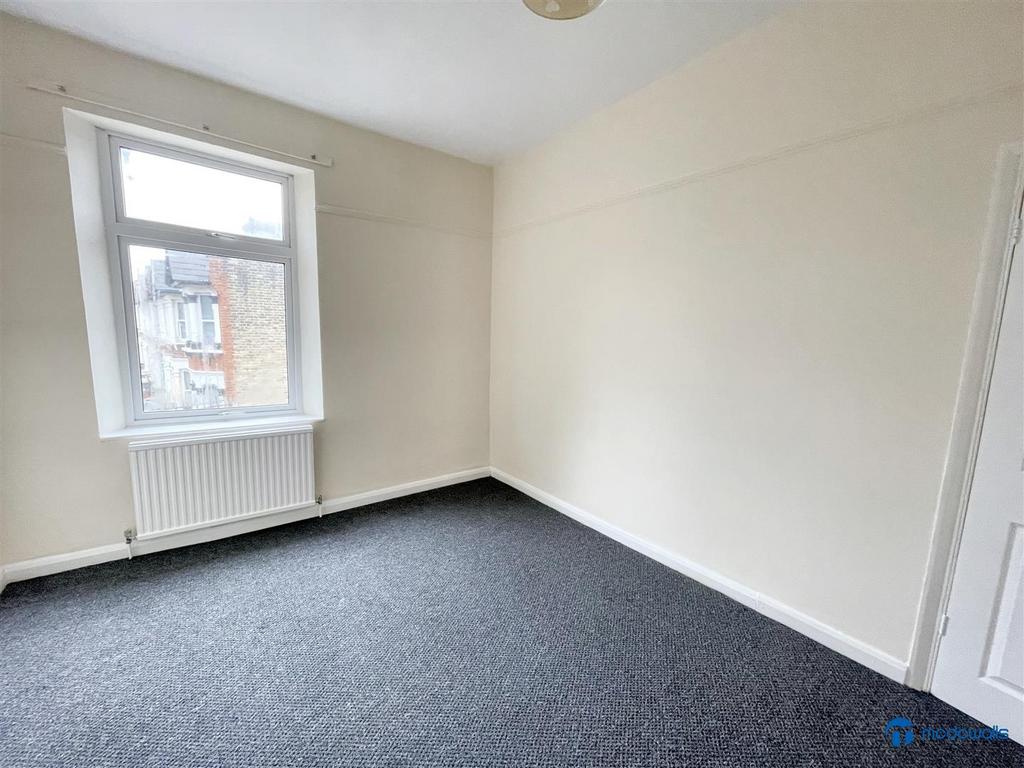 89 Crofton Rd E138 QS (152)).jpg