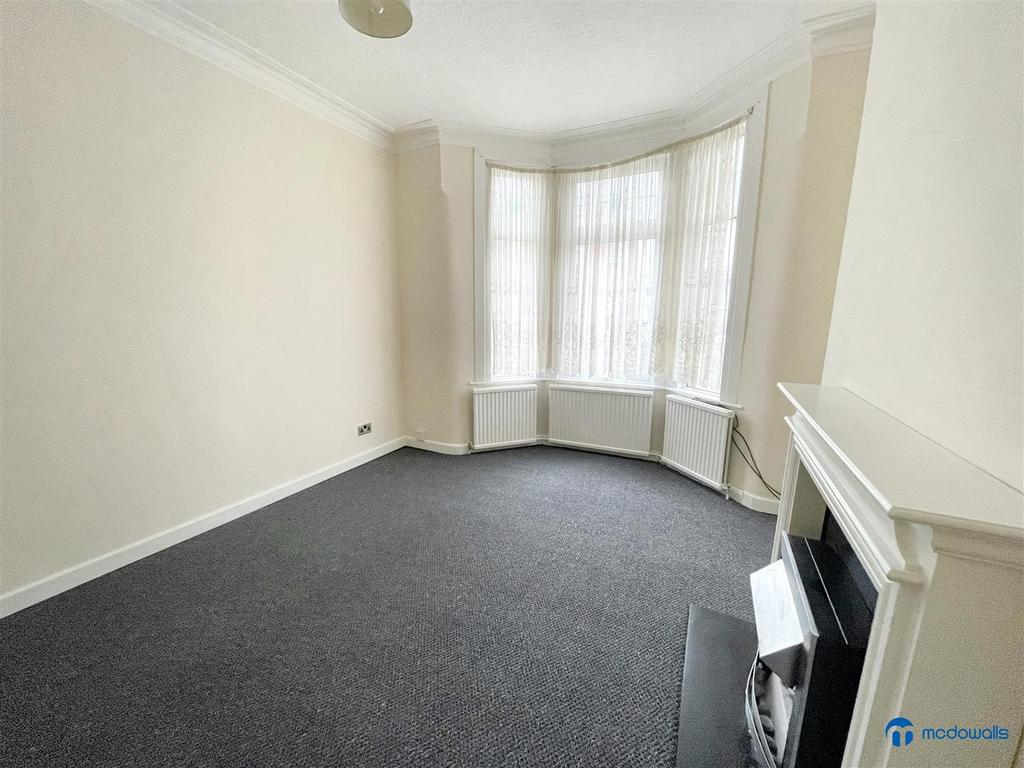 89 Crofton Rd E138 QS (111).jpg